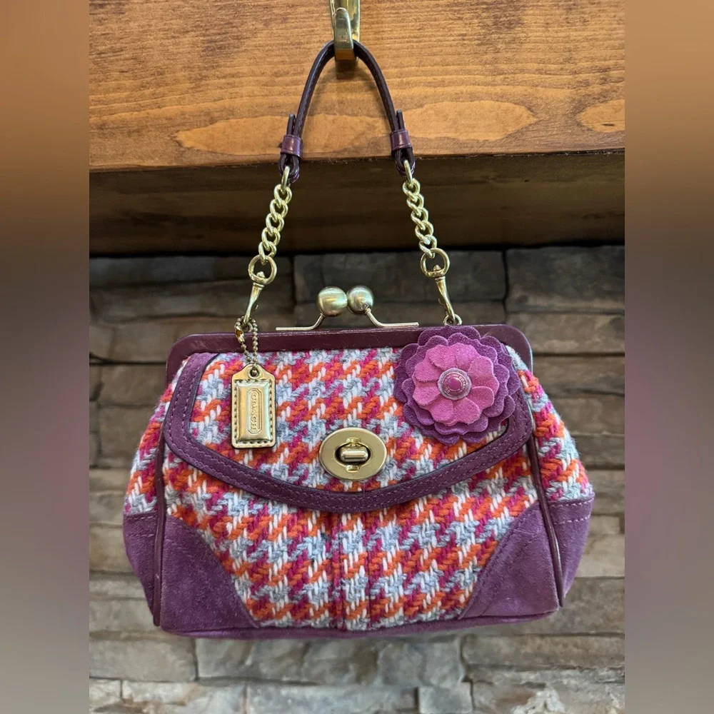 COACH Vintage Houndstooth Tweed & Suede mini Kisslock Bag - Picture 1 of 9